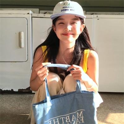 百星酒店 封面