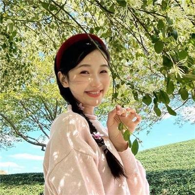 双子姐妹 封面